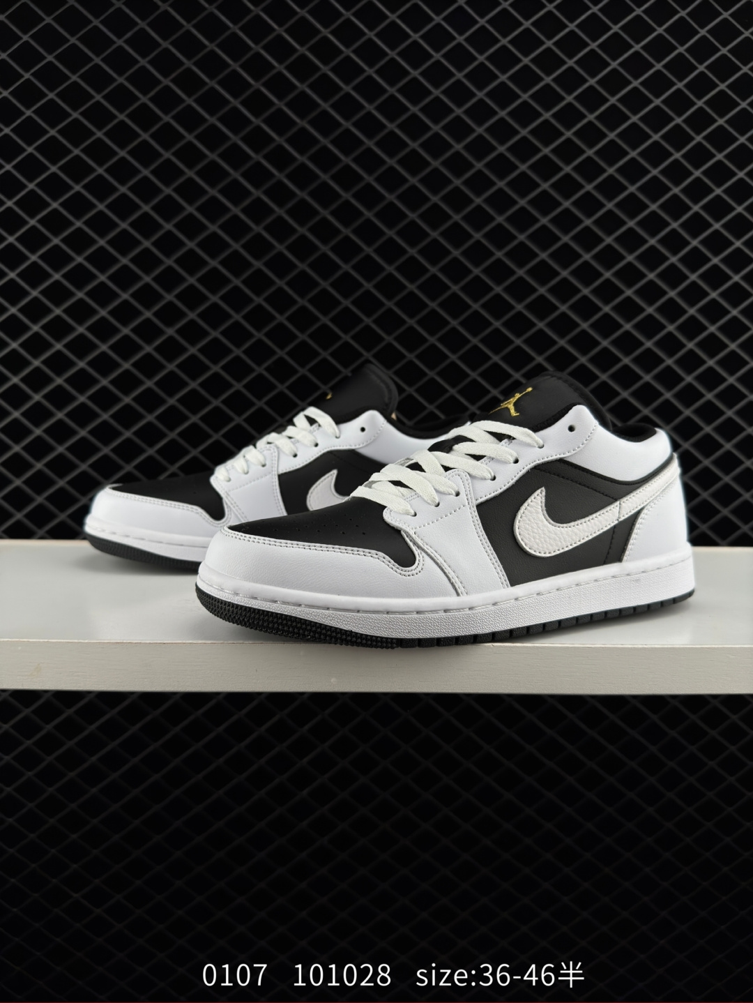 AIR JORDAN 1 LOW AJ1